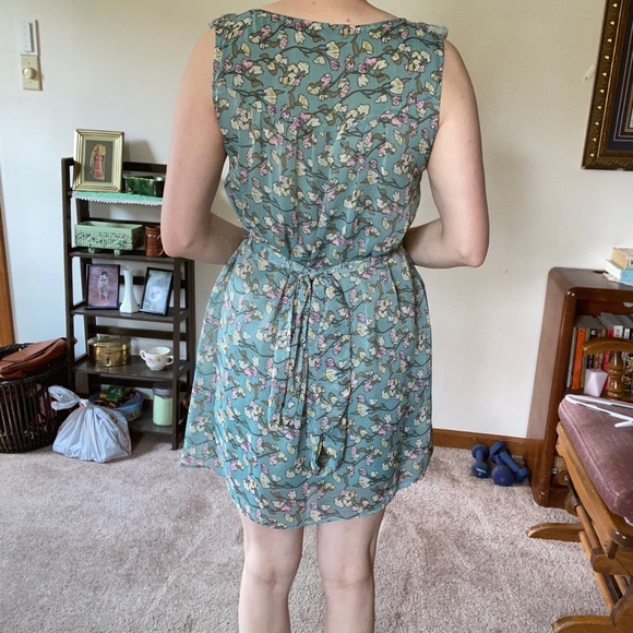 Floral Roshi Dress M/L - Picture 3 of 7